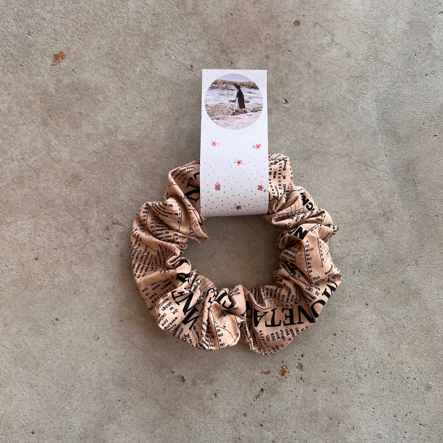 Scrunchie tidningspapper