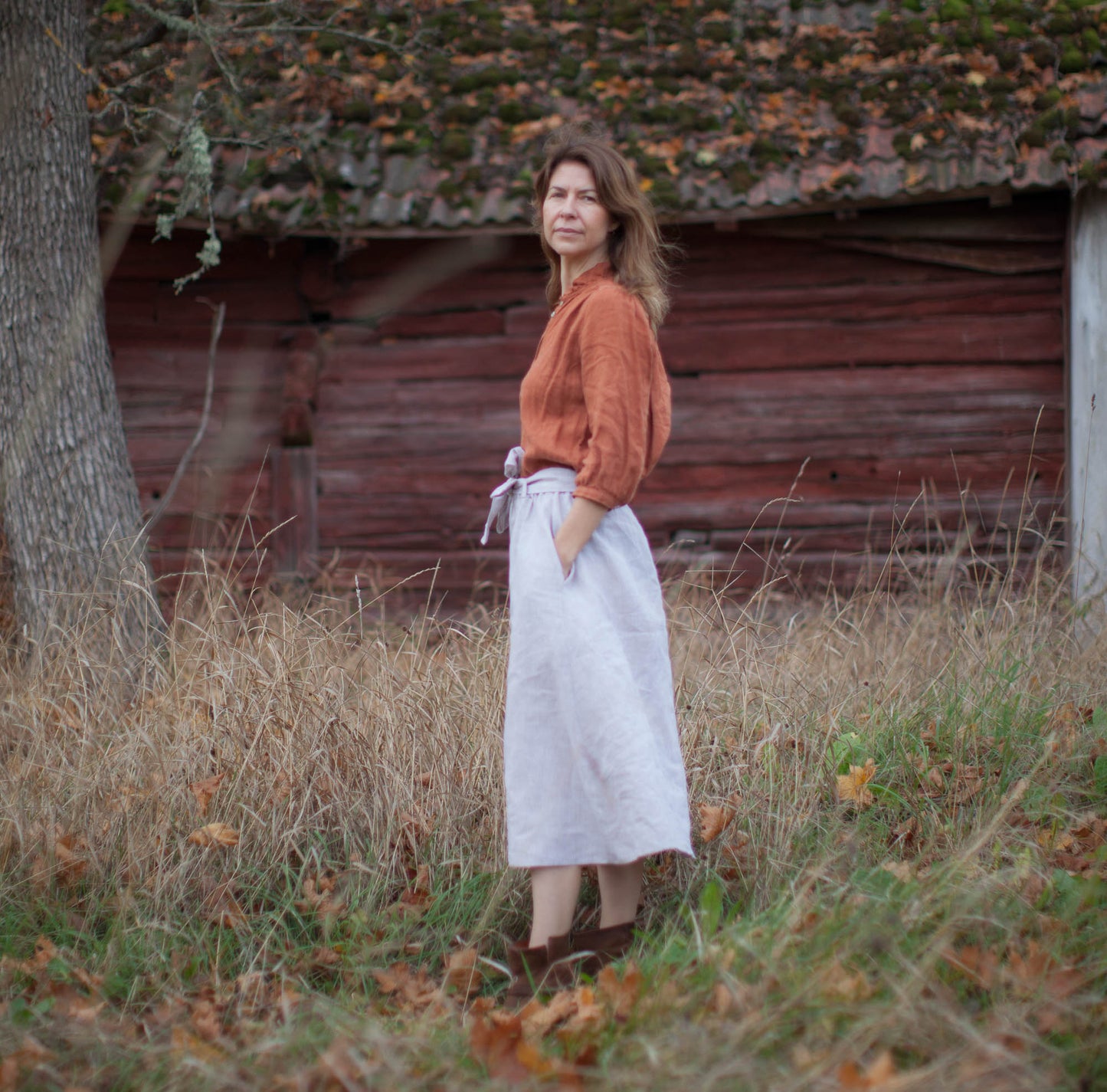 Anna linen skirt with belt