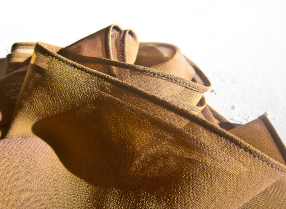 SMALL HEM FOR CURVED CORNERS