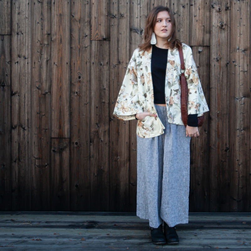 Kimono sydd av ett vintage-gardintyg