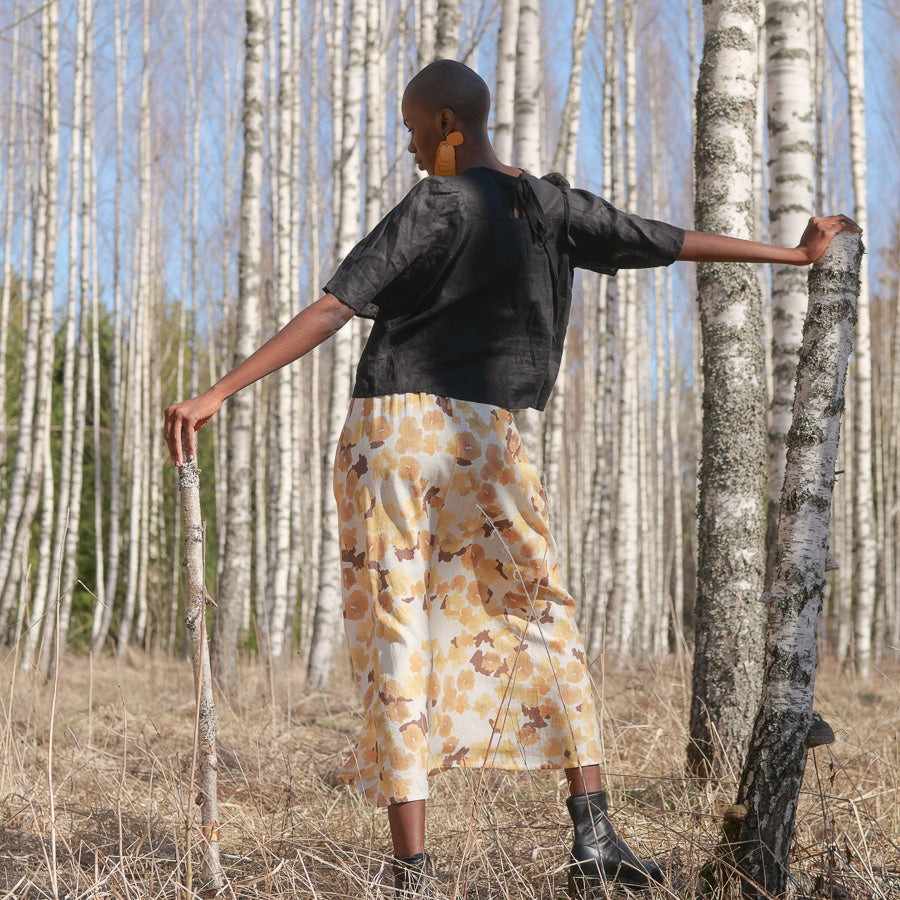 Prickig kjol i linneviskos