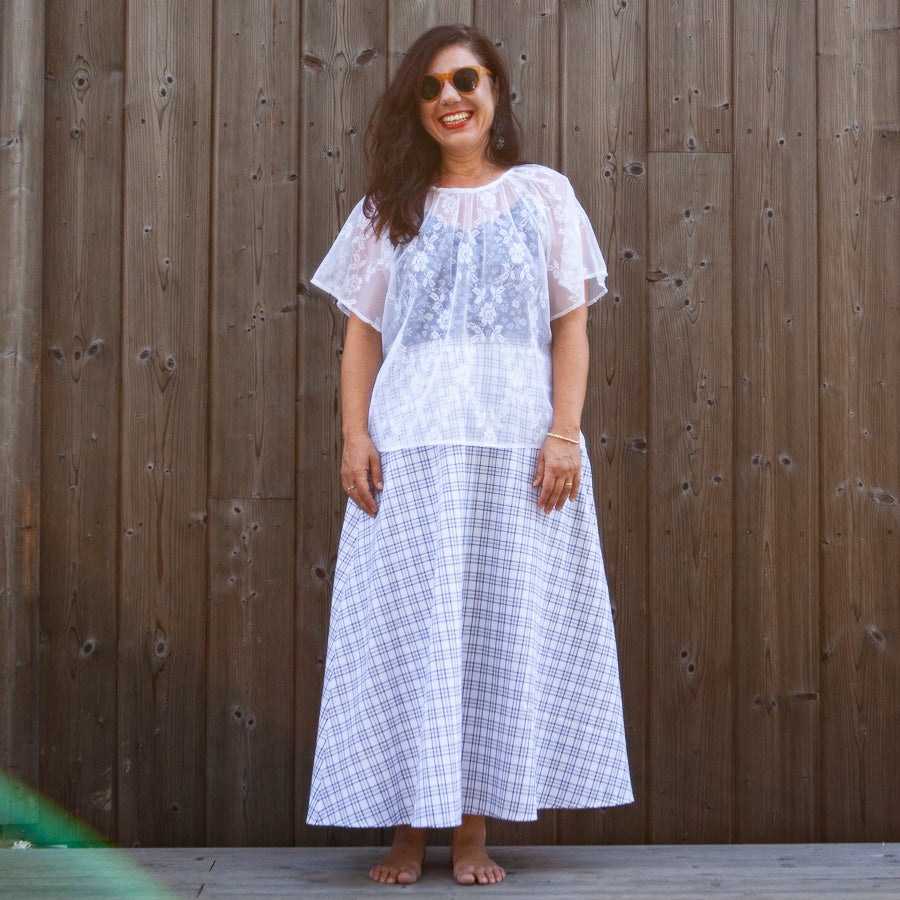 Lace blouse made from a recycled curtain