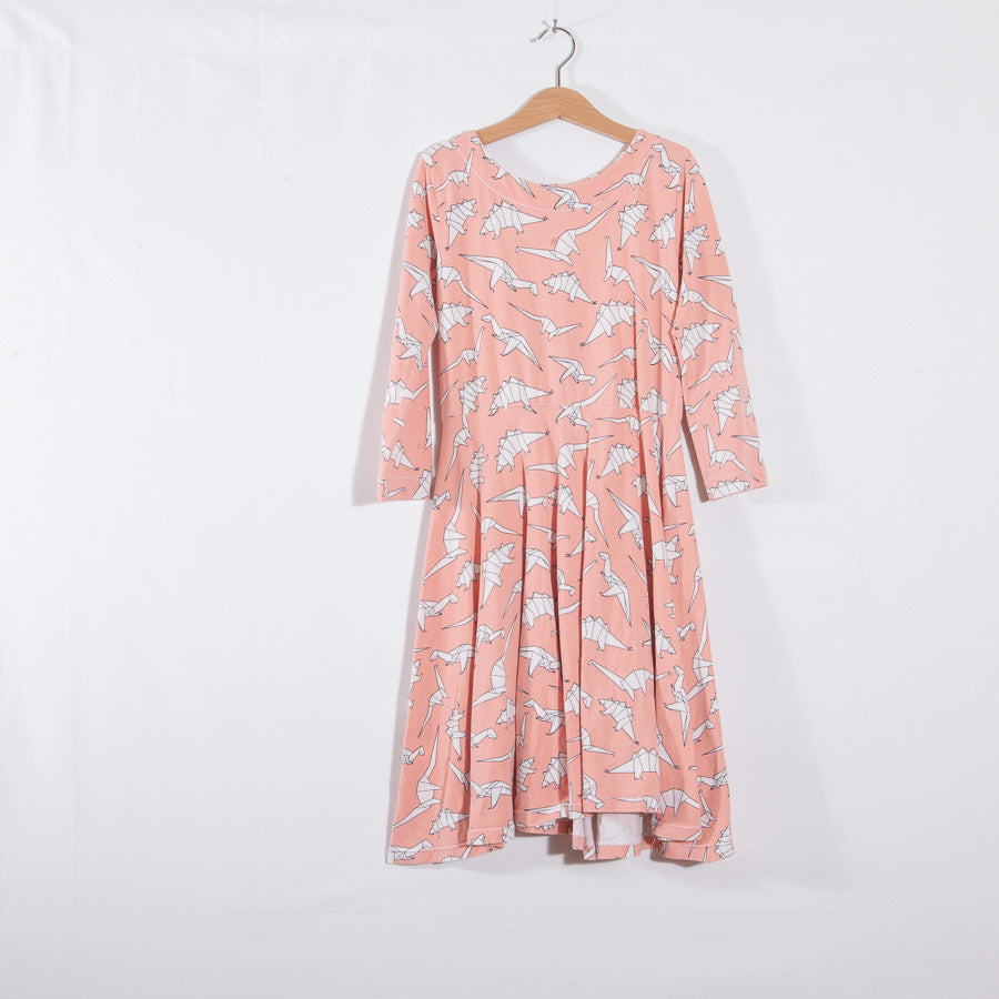 Long-sleeved dress, ages 7–10