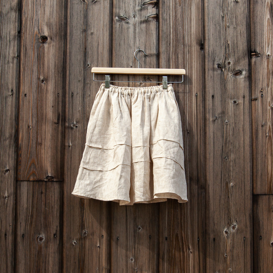 Linen skirt for children, ages 7–10
