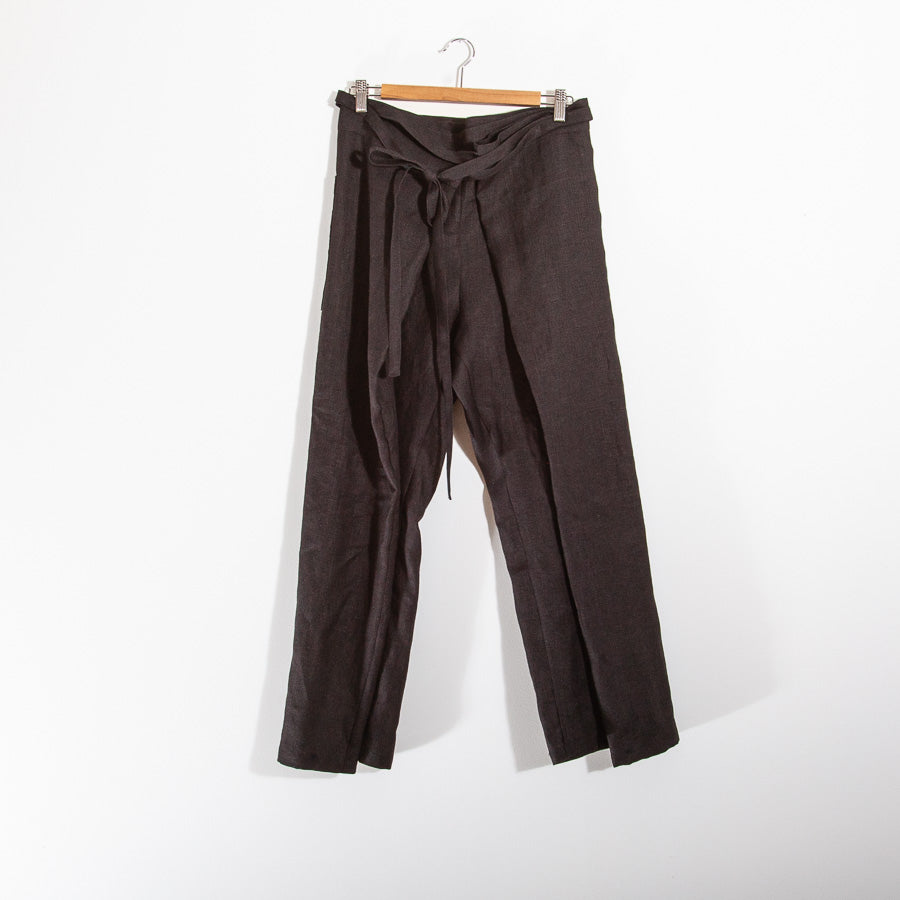 Elisiv wrap trousers in hemp - PREorder