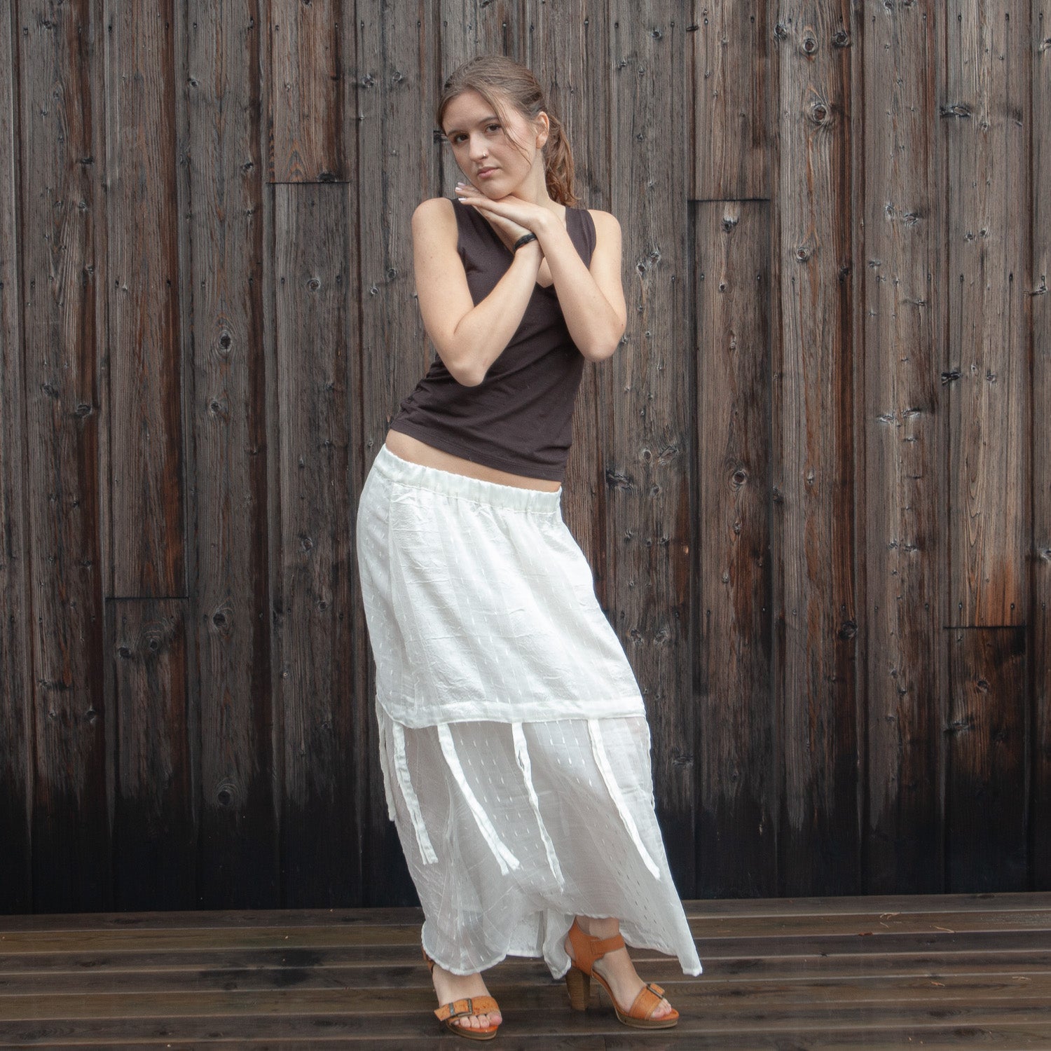 White skirt with fringes
