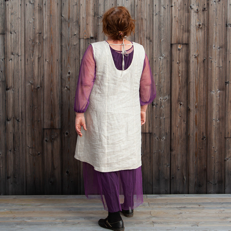 Apron dress in linen, XL