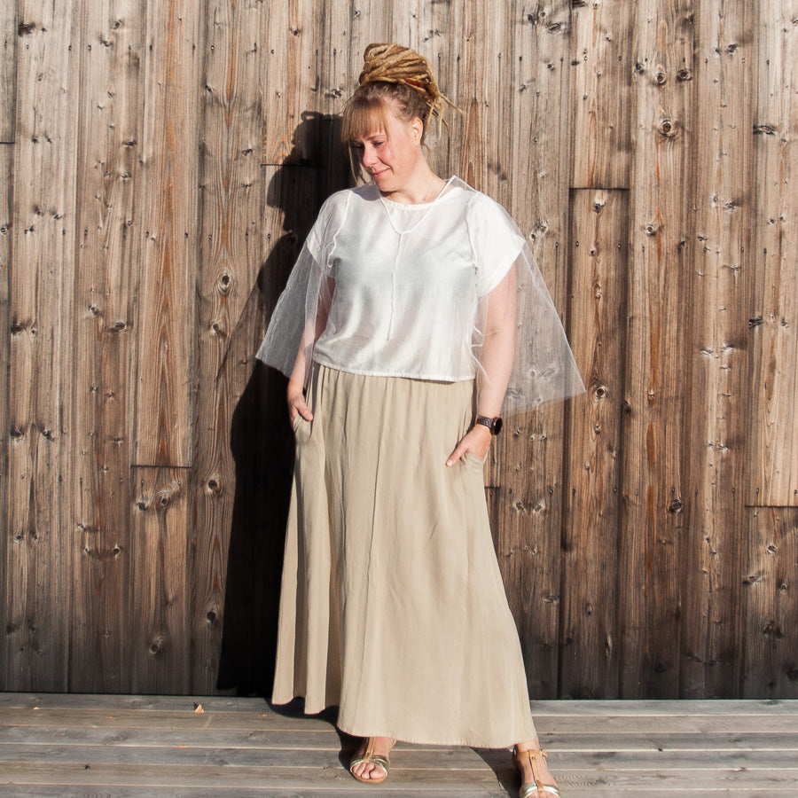 Skirt made from sustainable lyocell