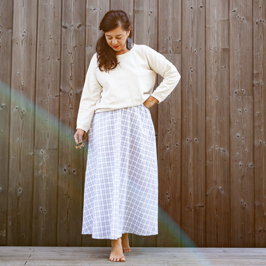 Checked skirt made from recycled cotton fabric