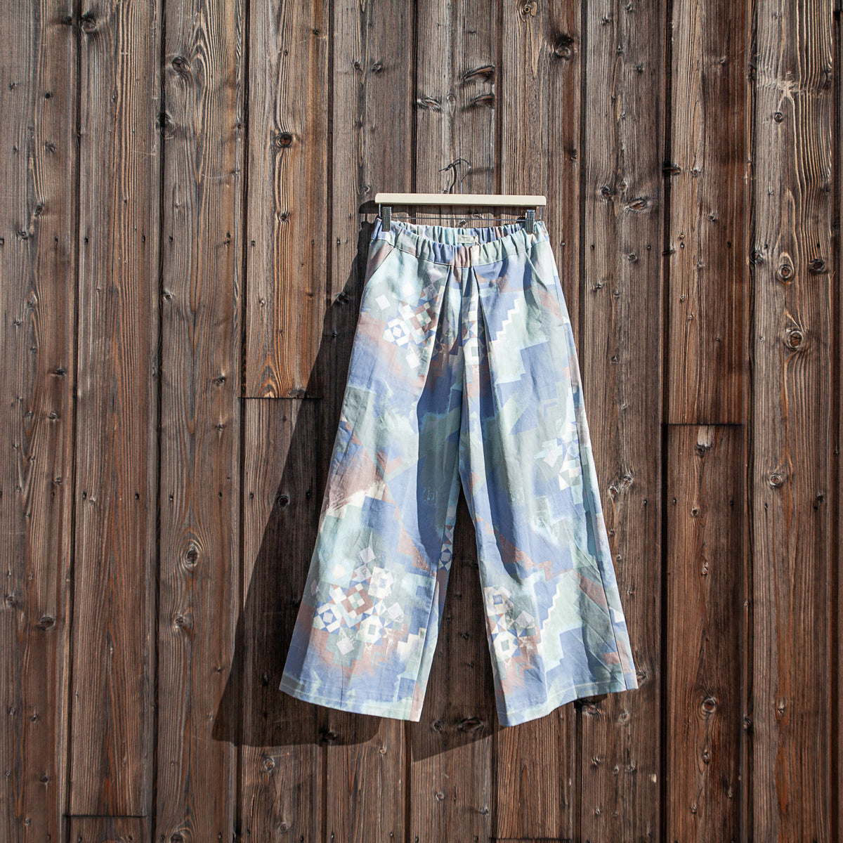 Trousers made from curtain fabric