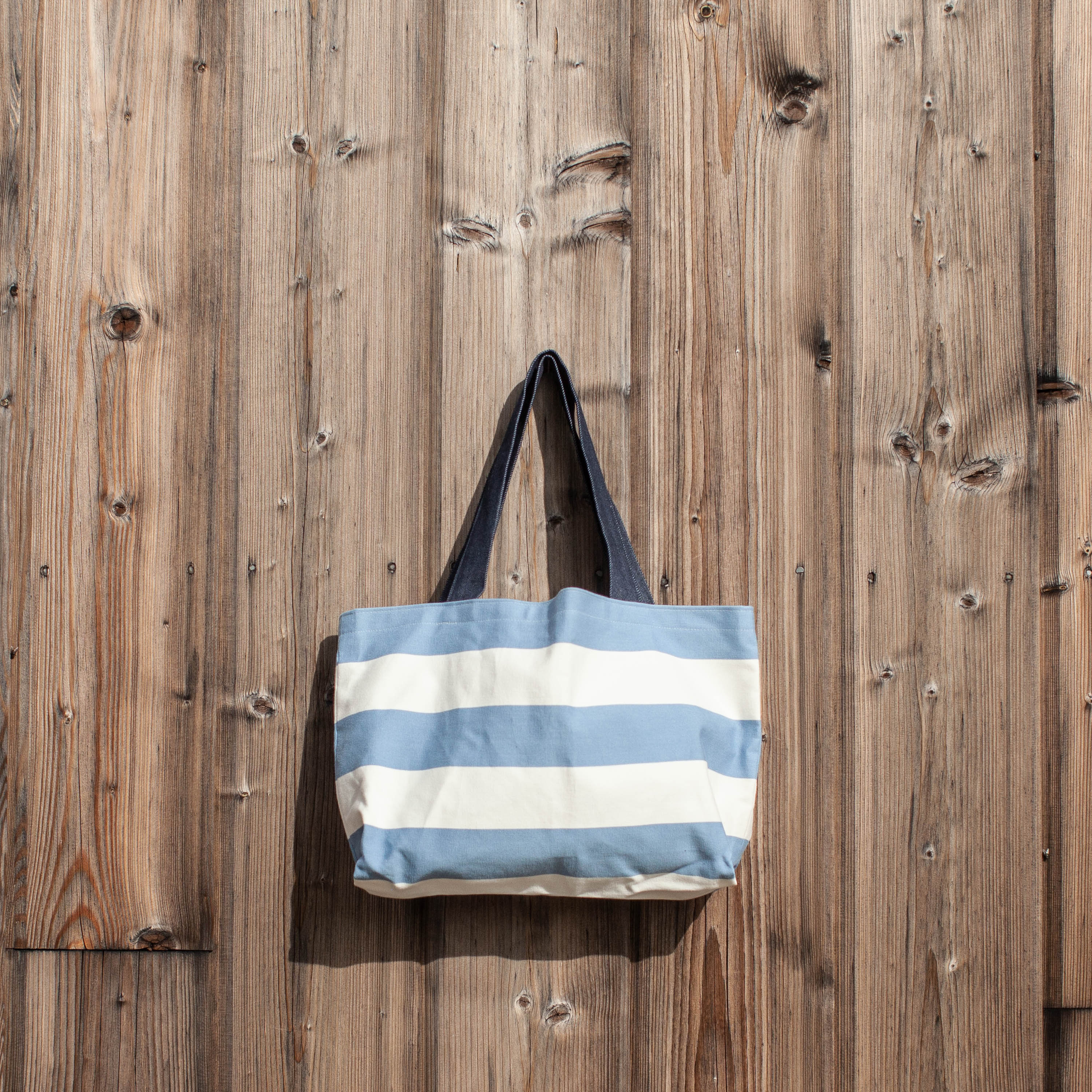 Beach bag made from recycled fabric