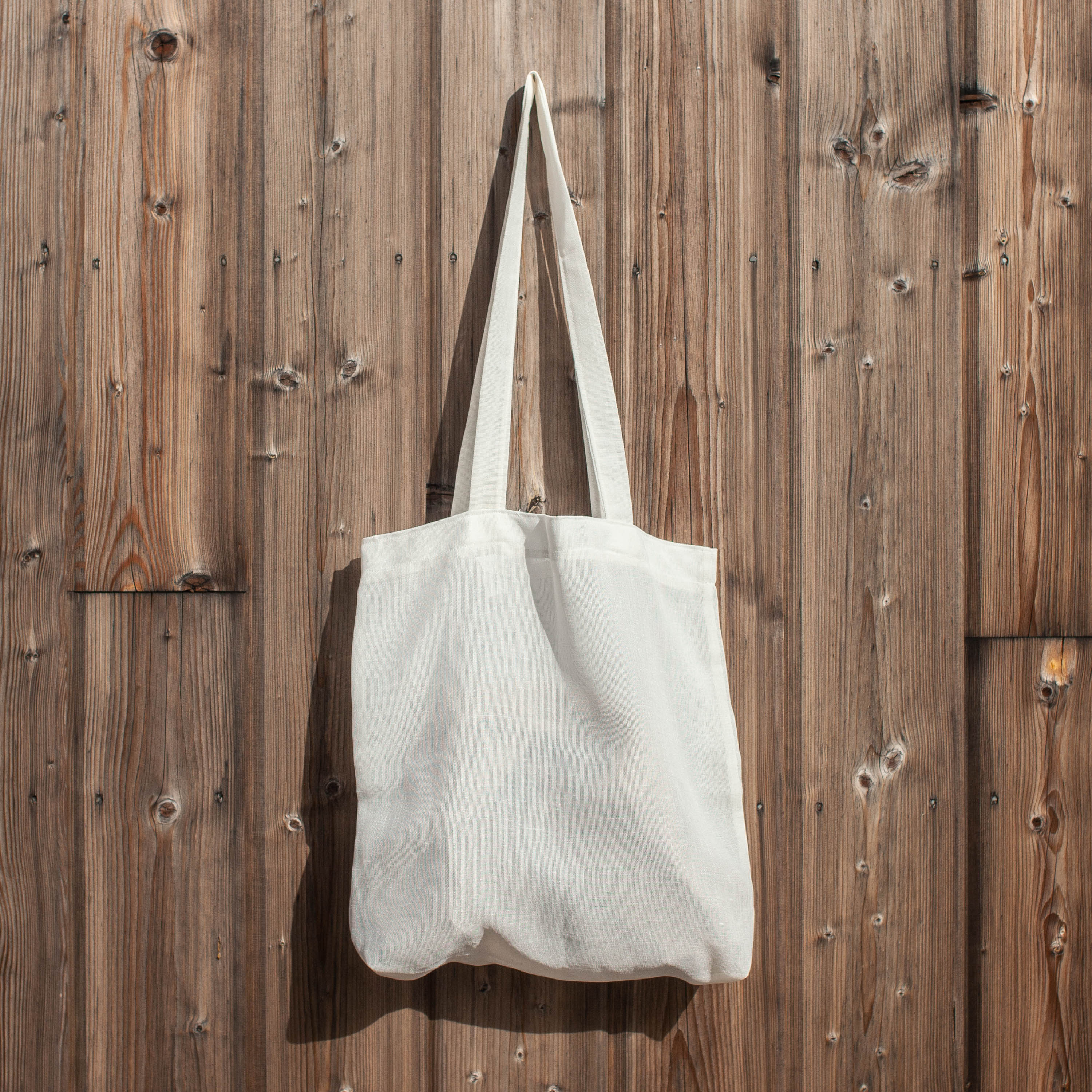 Shopping bag made from recycled fabric