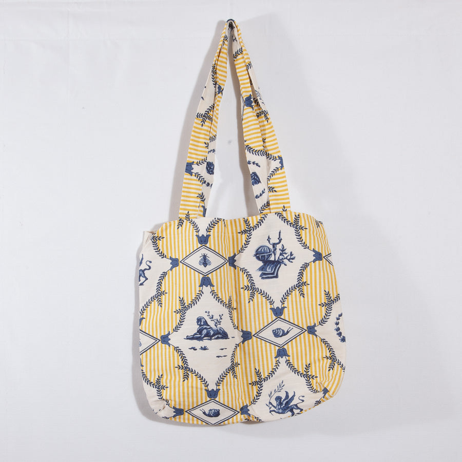 Shopping bag in recycled fabric