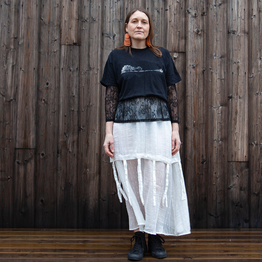 White skirt with fringes